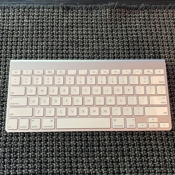 Apple Other - Apple Wireless Keyboard A1314